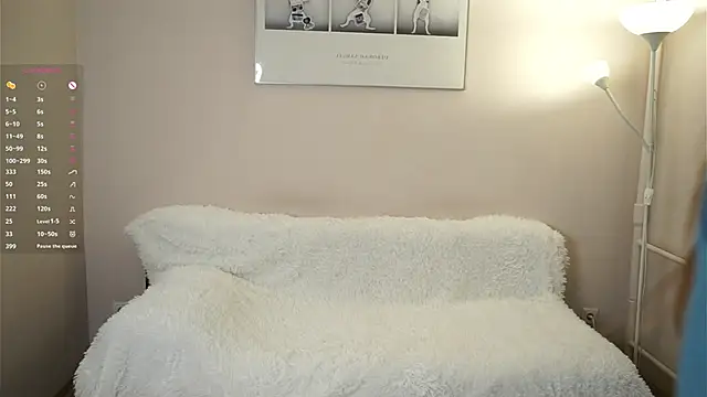 Snapshot of LoraLynn chatting on February 2026 02:55:01 PM LoraLynn online show from February 2026 02:55:01 PM