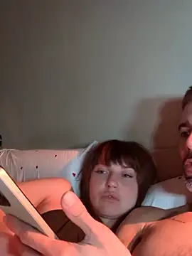 Snapshot of MrMrsLiss chatting on February 2026 07:24:02 PM MrMrsLiss online show from February 2026 07:24:02 PM