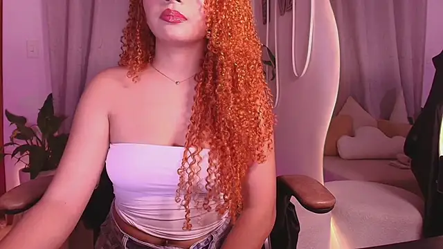 Snapshot of _lindapynk_ chatting on February 2026 01:35:02 AM lindapynk online show from February 2026 01:35:02 AM