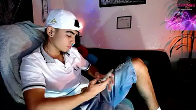 tiancam online show from April 2026 02:09:01 AM