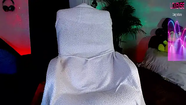 tiancam online show from May 2026 12:51:02 AM