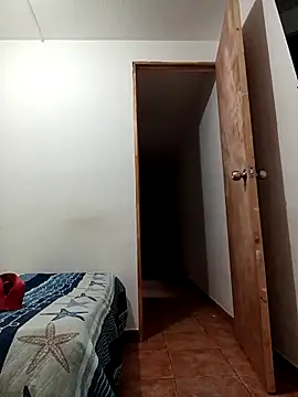 Snapshot of luna_pinky chatting on February 2026 06:34:02 PM luna pinky online show from February 2026 06:34:02 PM