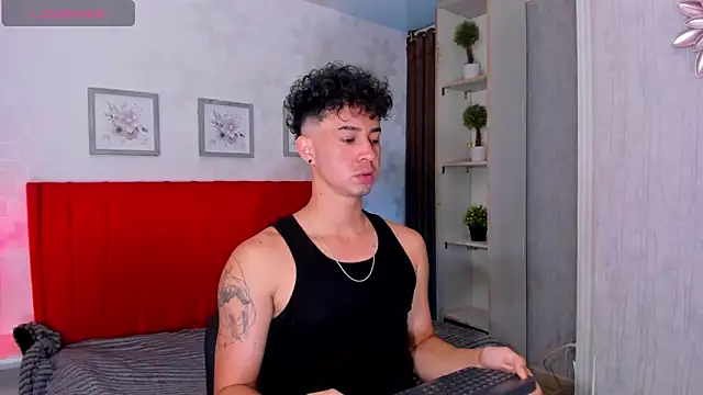 iam logan online show from February 2026 09:49:01 PM