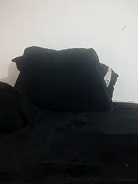 Snapshot of hairyandbigmann chatting on February 2026 02:53:01 AM hairyandbigmann online show from February 2026 02:53:01 AM