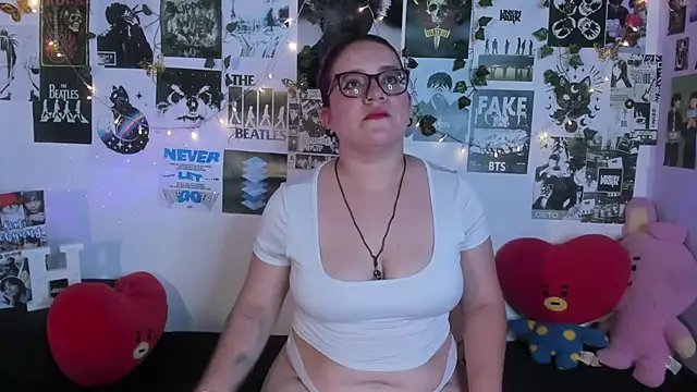 Snapshot of hellen_alexa chatting on February 2026 05:16:02 AM hellen alexa online show from February 2026 05:16:02 AM