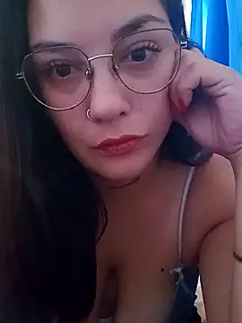 Snapshot of kuramaqueen chatting on February 2026 11:10:02 PM kuramaqueen online show from February 2026 11:10:02 PM