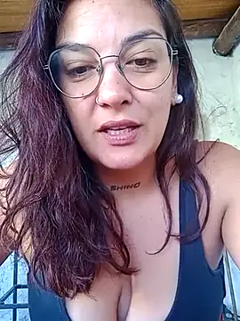 Snapshot of kuramaqueen chatting on February 2026 09:02:01 PM kuramaqueen online show from February 2026 09:02:01 PM