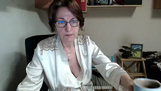 katemodel online show from May 2026 06:19:02 AM
