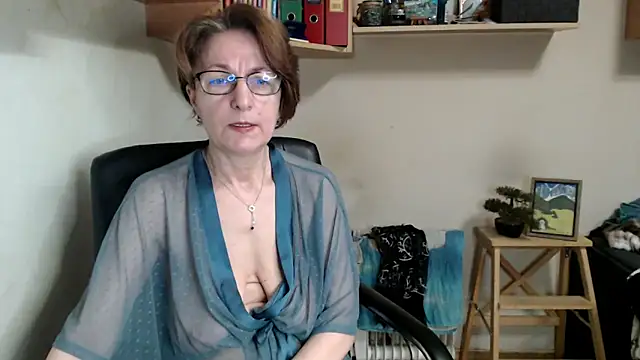 katemodel online show from May 2026 06:42:01 AM