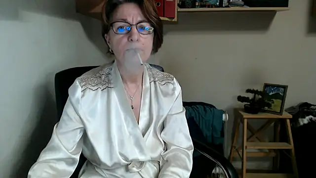 katemodel online show from May 2026 06:10:02 AM