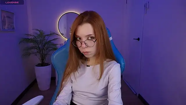 PinkAn8el online show from February 2026 03:05:02 AM