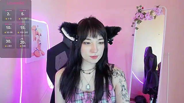 AliceeinWonderlanddd online show from June 2026 03:27:02 AM