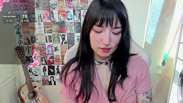 AliceeinWonderlanddd online show from July 2026 02:33:02 AM