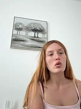 Snapshot of madlynn chatting on February 2026 11:19:02 AM madlynn online show from February 2026 11:19:02 AM