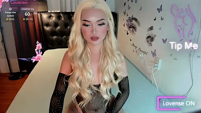 Snapshot of Akiraaaa_Sky chatting on February 2026 03:10:01 PM Akiraaaa Sky online show from February 2026 03:10:01 PM