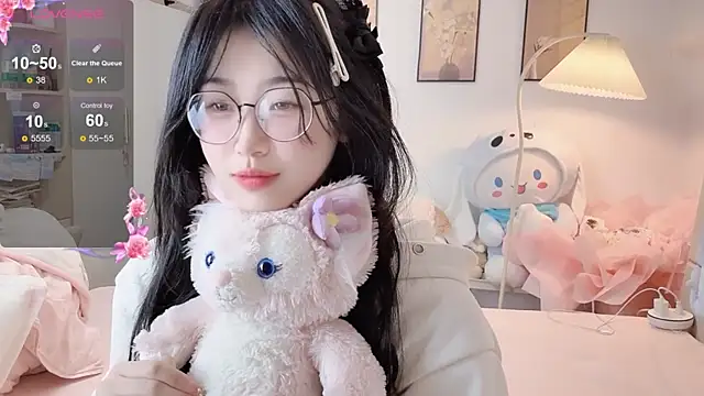 Snapshot of Luminous4173 chatting on February 2026 07:13:02 AM Luminous4173 online show from February 2026 07:13:02 AM