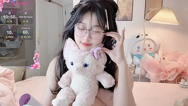 Snapshot of Luminous4173 chatting on February 2026 07:25:01 AM Luminous4173 online show from February 2026 07:25:01 AM