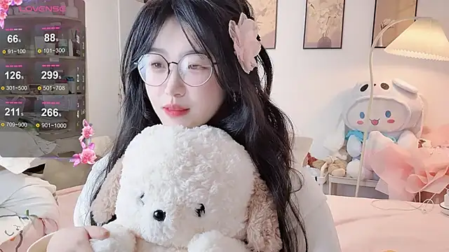 Snapshot of Luminous4173 chatting on February 2026 08:02:02 AM Luminous4173 online show from February 2026 08:02:02 AM