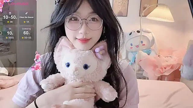 Snapshot of Luminous4173 chatting on February 2026 12:15:02 PM Luminous4173 online show from February 2026 12:15:02 PM