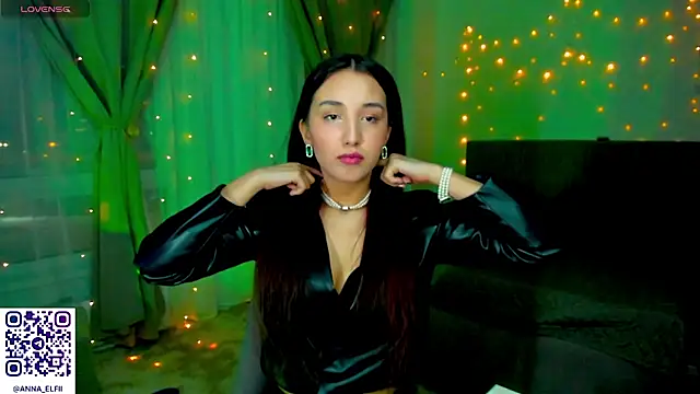 Snapshot of Anna_Elfii chatting on February 2026 06:04:02 PM Anna Elfii online show from February 2026 06:04:02 PM