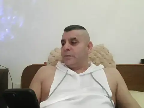 Snapshot of Cqtaleya777 chatting on February 2026 06:17:02 PM Cqtaleya777 online show from February 2026 06:17:02 PM