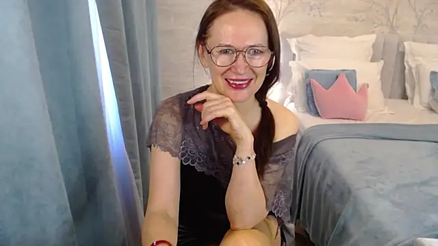 Snapshot of MarinaOnebest chatting on February 2026 07:24:02 AM MarinaOnebest online show from February 2026 07:24:02 AM