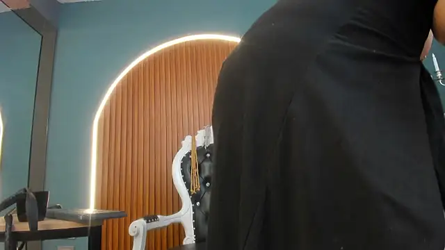 barbara leython online show from February 2026 01:30:02 PM