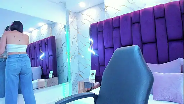 Snapshot of crystalstonee chatting on February 2026 09:00:02 PM crystalstonee online show from February 2026 09:00:02 PM