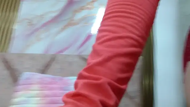 Snapshot of ElaMurray02 chatting on April 2026 12:44:02 PM ElaMurray02 online show from April 2026 12:44:02 PM