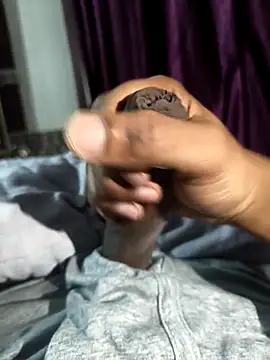 Snapshot of rahul234__ chatting on February 2026 06:15:01 PM rahul234 online show from February 2026 06:15:01 PM