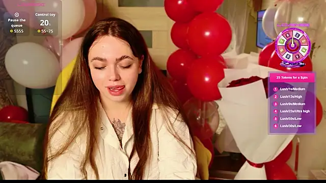 Snapshot of AliraX chatting on February 2026 07:43:01 PM AliraX online show from February 2026 07:43:01 PM