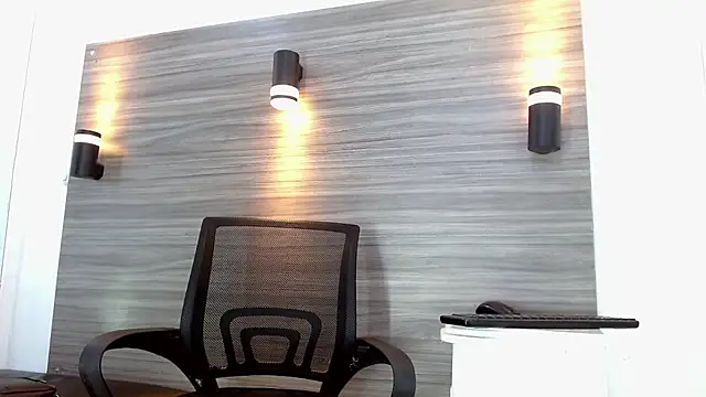 TonnyMarck online show from March 2026 02:28:02 AM