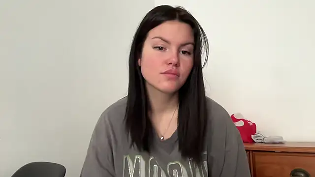 Snapshot of kiaraaaa75 chatting on March 2026 01:57:02 PM kiaraaaa75 online show from March 2026 01:57:02 PM