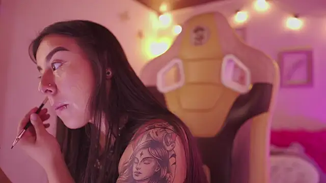 mavi boo online show from February 2026 06:34:02 PM