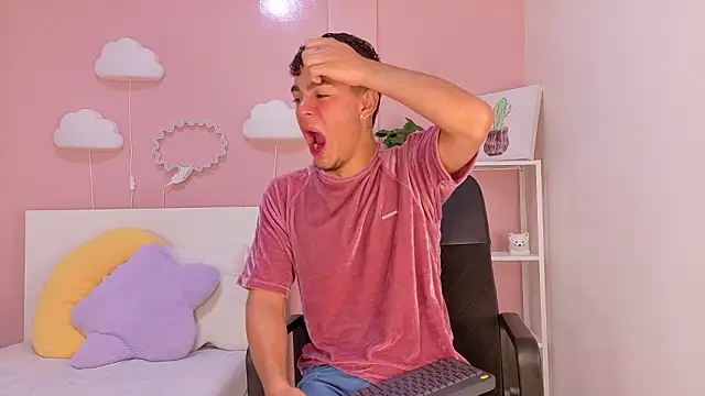 Duolistt   online show from February 2026 11:31:01 AM