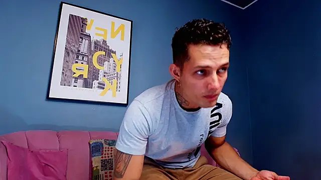 Snapshot of _angel_rivera chatting on February 2026 01:34:02 AM angel rivera online show from February 2026 01:34:02 AM