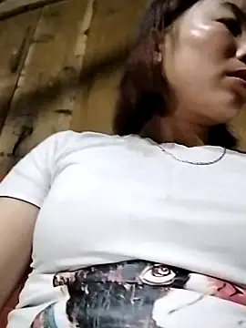 Ella-aa online show from February 2026 01:14:01 PM