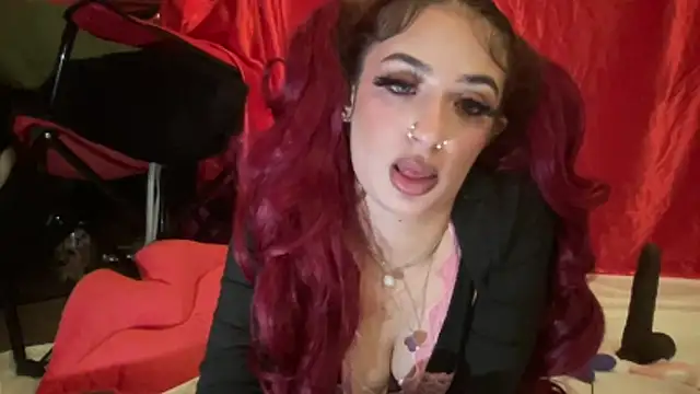 Snapshot of heluvsbabii chatting on February 2026 06:10:01 AM heluvsbabii online show from February 2026 06:10:01 AM