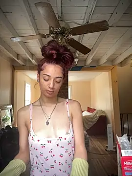 heluvsbabii online show from April 2026 06:28:01 PM