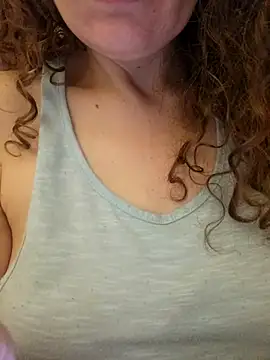 Snapshot of Isa363636 chatting on January 2026 09:35:02 PM Isa363636 online show from January 2026 09:35:02 PM