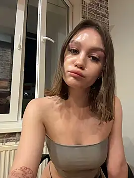 CarmenHill online show from May 2026 09:01:02 PM