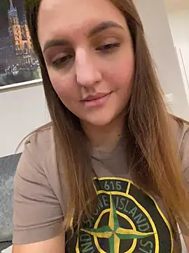 AliceDesmee online show from February 2026 12:07:02 AM
