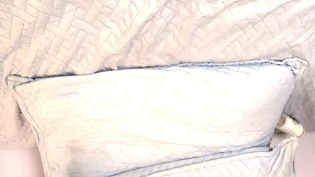 Snapshot of melany_roberts_ chatting on February 2026 06:26:01 AM melany roberts online show from February 2026 06:26:01 AM