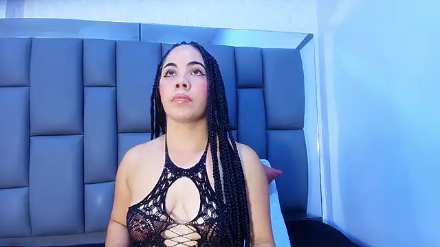 melany roberts  online show from May 2026 03:02:01 AM