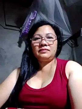 Cold-girlr12 online show from May 2026 03:19:01 PM
