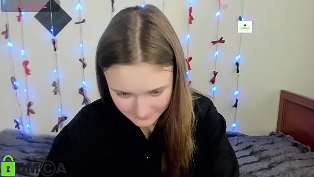 Elina X online show from June 2026 01:17:02 PM