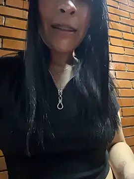 cristal  violetaa online show from February 2026 03:13:01 AM