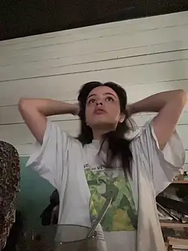 vainillasuave online show from March 2026 02:33:02 PM