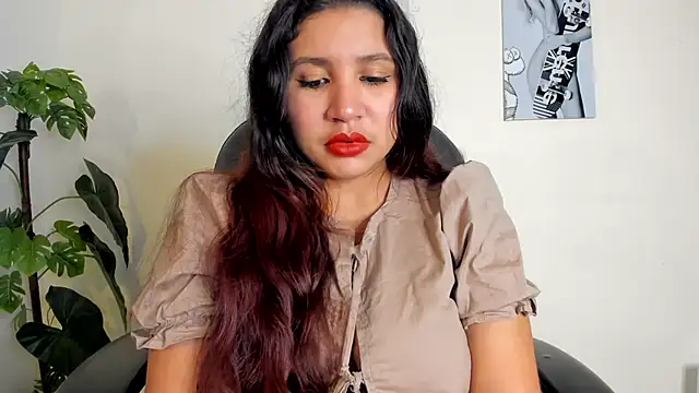 Victoria Rosee online show from February 2026 12:41:02 PM