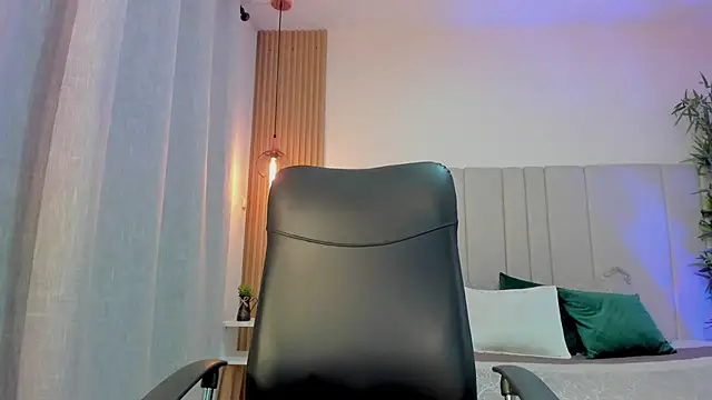 Victoria Rosee online show from June 2026 01:39:02 PM